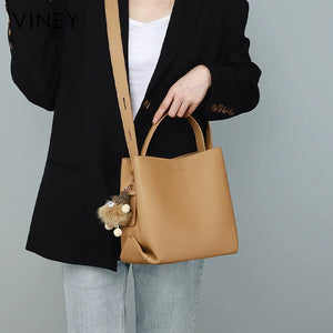 VINEY Urban Genuine Leather Large Capacity Convertible Bucket Bag in Cream & White