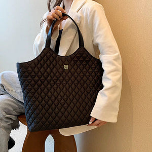 VINEY Quilted Oversized Commuter Tote Bag, shoulder carry