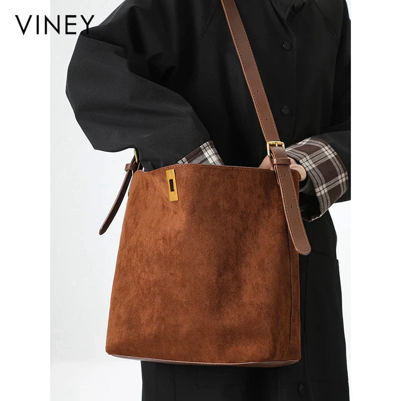 VINEY Suede Large Capacity Vintage Convertible Bucket Bag