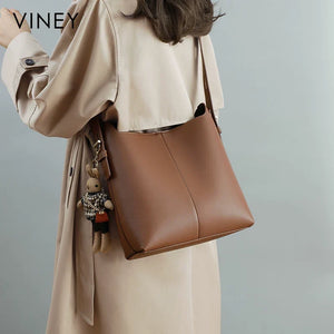 VINEY Everyday Genuine Leather Large Capacity Lightweight Bucket Bag