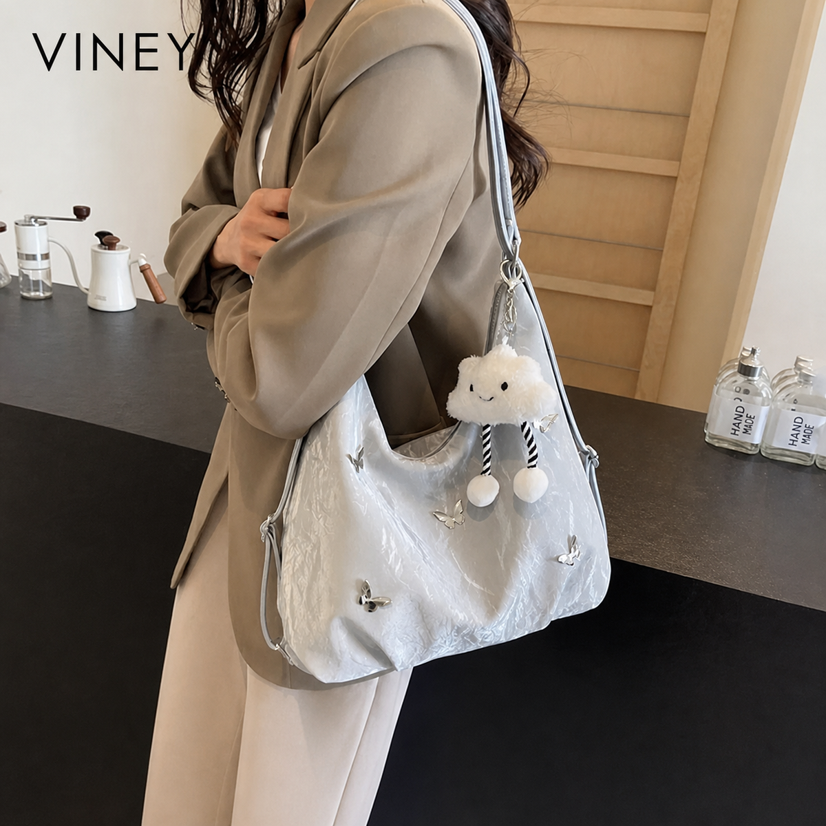 VINEY Large Capacity Convertible Backpack product image 2