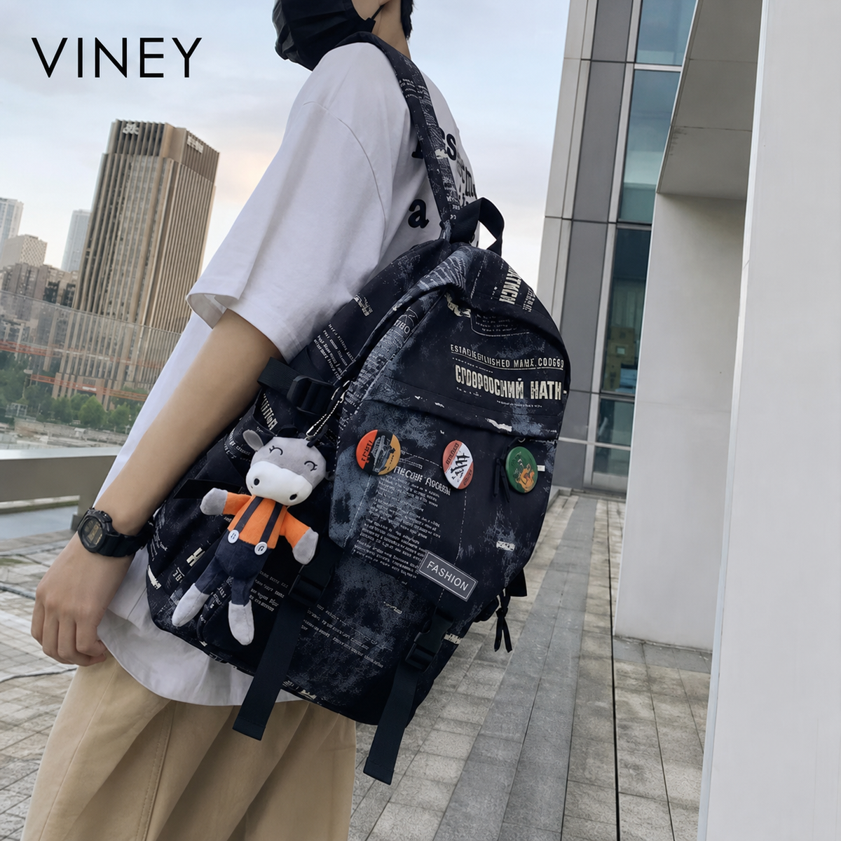 VINEY Refined Large Capacity Backpack product image 1