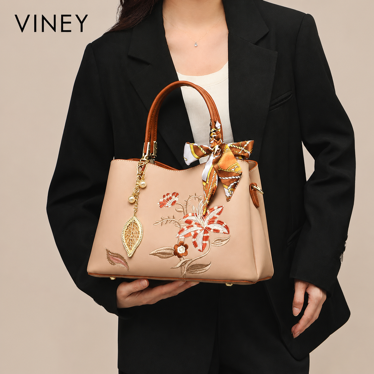 VINEY Commuter Genuine Leather Large Capacity Convertible Top-Handle Bag — English product image 2