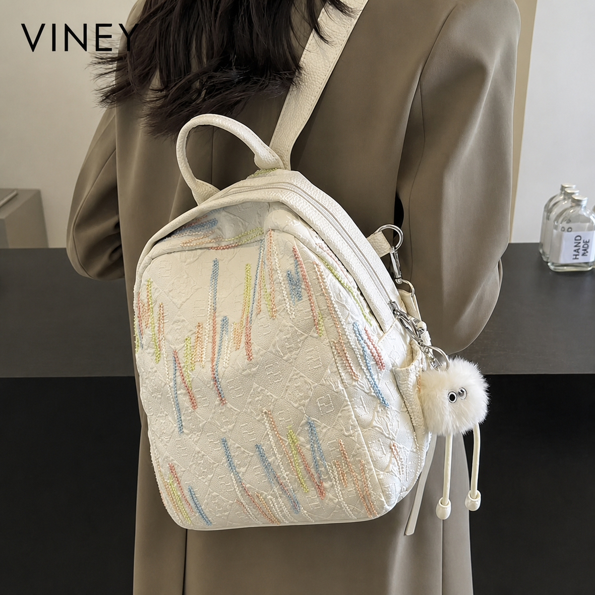 VINEY Refined Large Capacity Lightweight Backpack product image 2