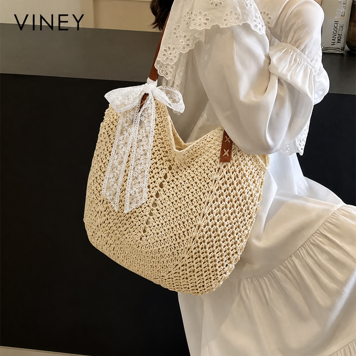 VINEY City Woven Straw Beach Large Capacity Convertible Tote Bag — English product image 6