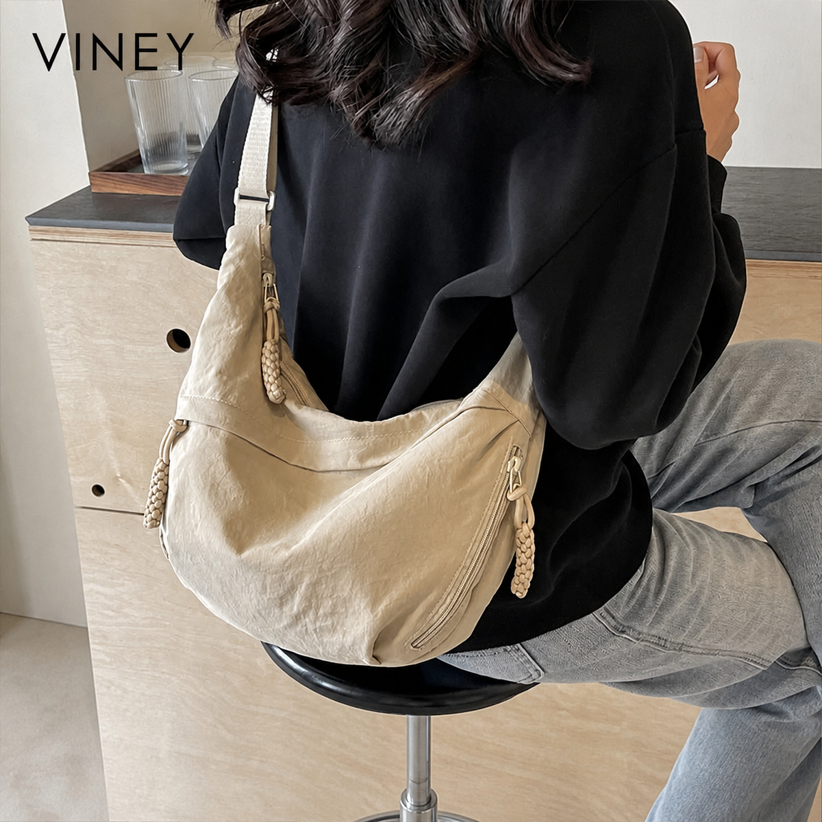 VINEY Canvas Large Capacity Lightweight Crescent Tote Bag — English product image 1