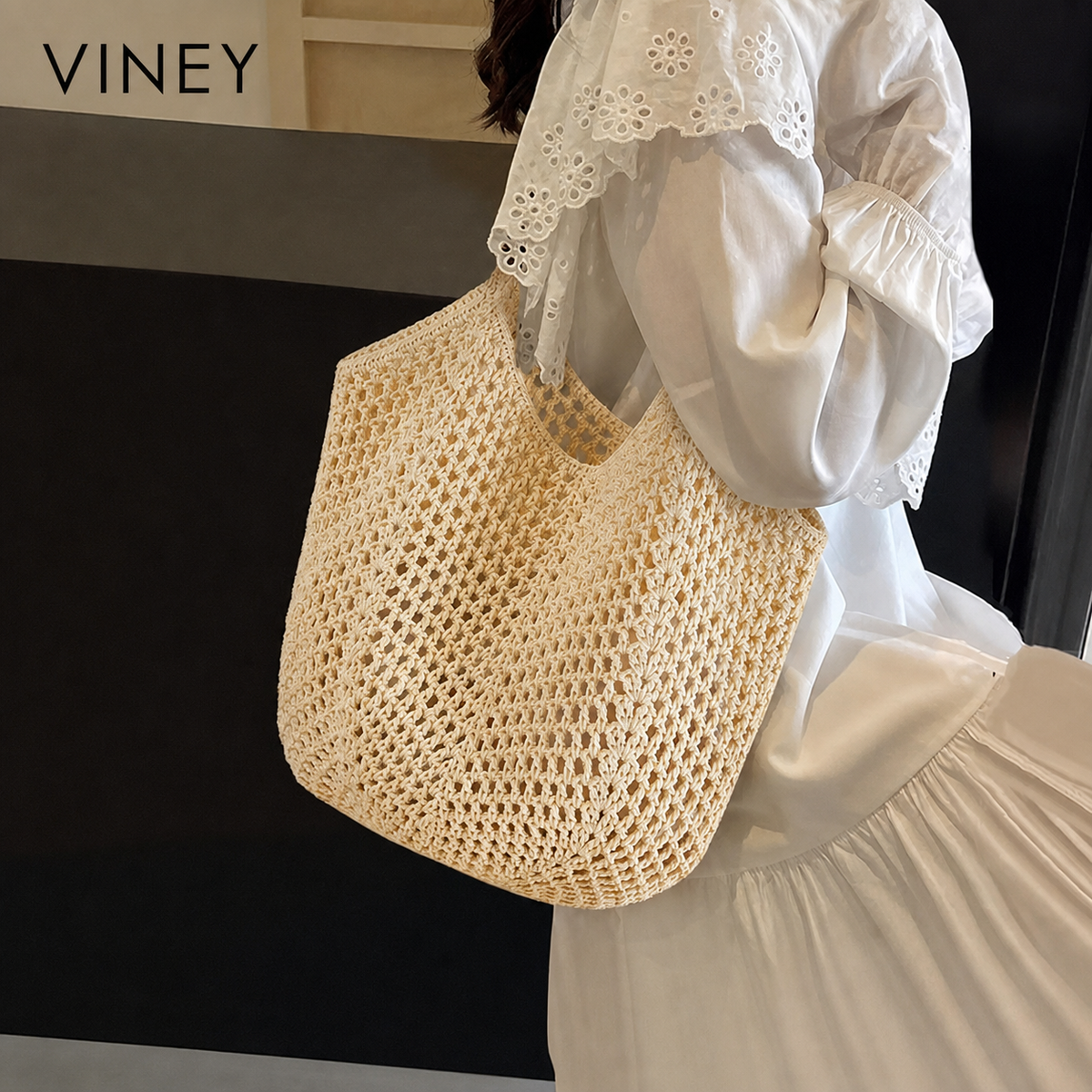 VINEY Woven Straw Beach Large Capacity Shoulder Bag product image 1