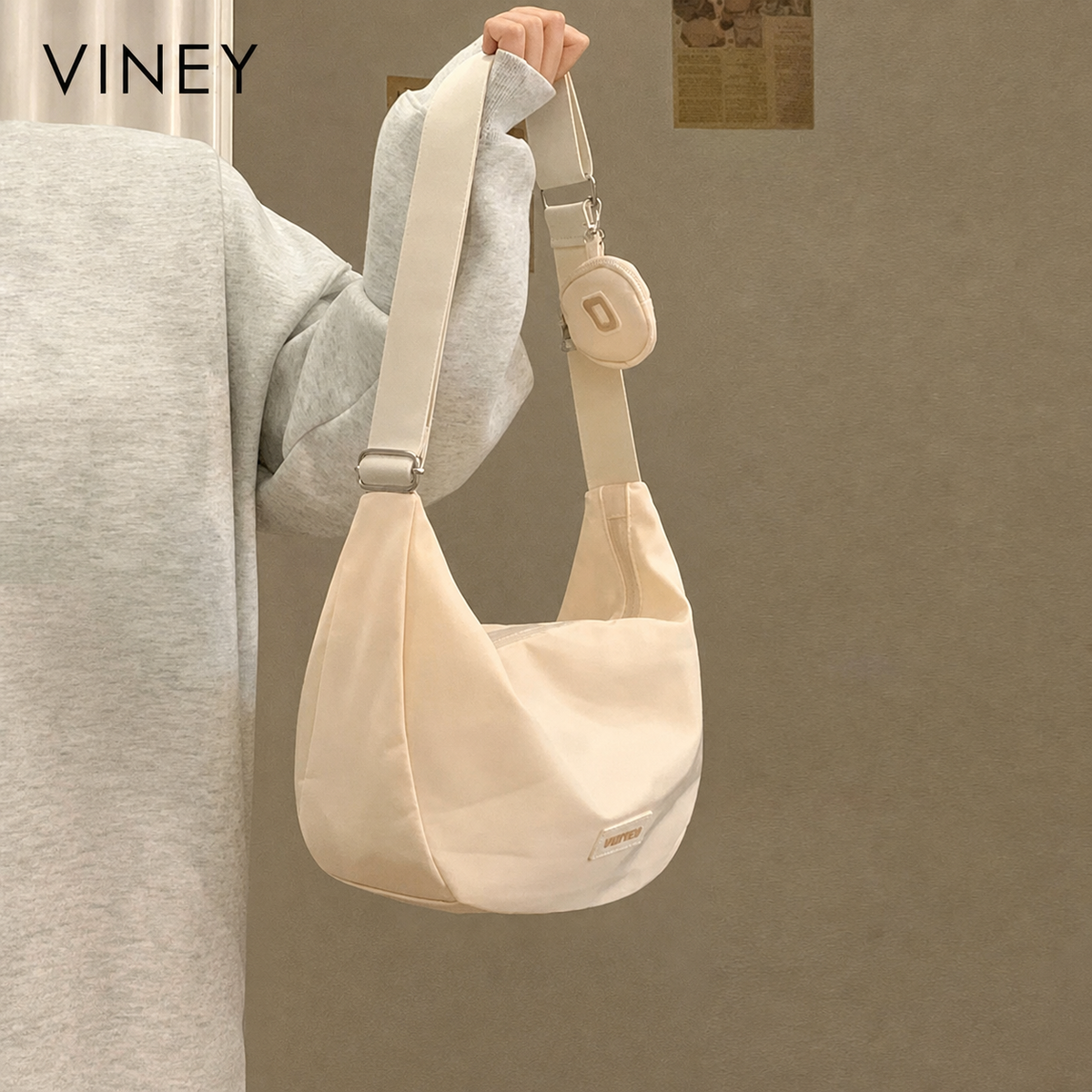 VINEY Everyday Canvas Large Capacity Convertible Hobo Bag — English product image 1