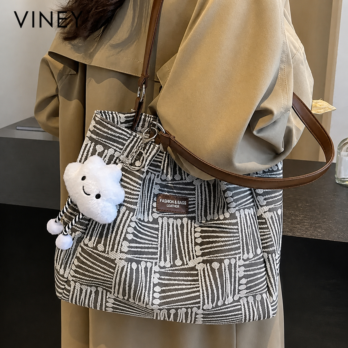 VINEY Canvas Large Capacity Lightweight Tote Bag — English product image 2