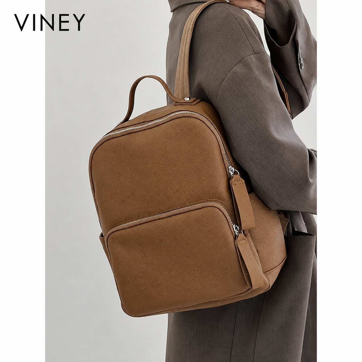 VINEY Commuter Genuine Leather Large Capacity Backpack — English product image 1