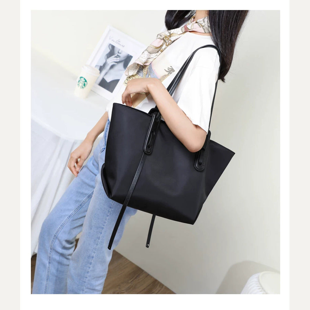 VINEY Lightweight Oxford Tote Bag and Pouch Set in black