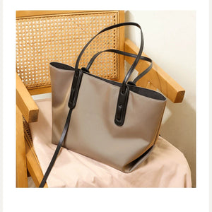 VINEY Lightweight Oxford Tote Bag and Pouch Set in apricot, styled view