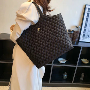 VINEY Quilted Oversized Commuter Tote Bag, front view